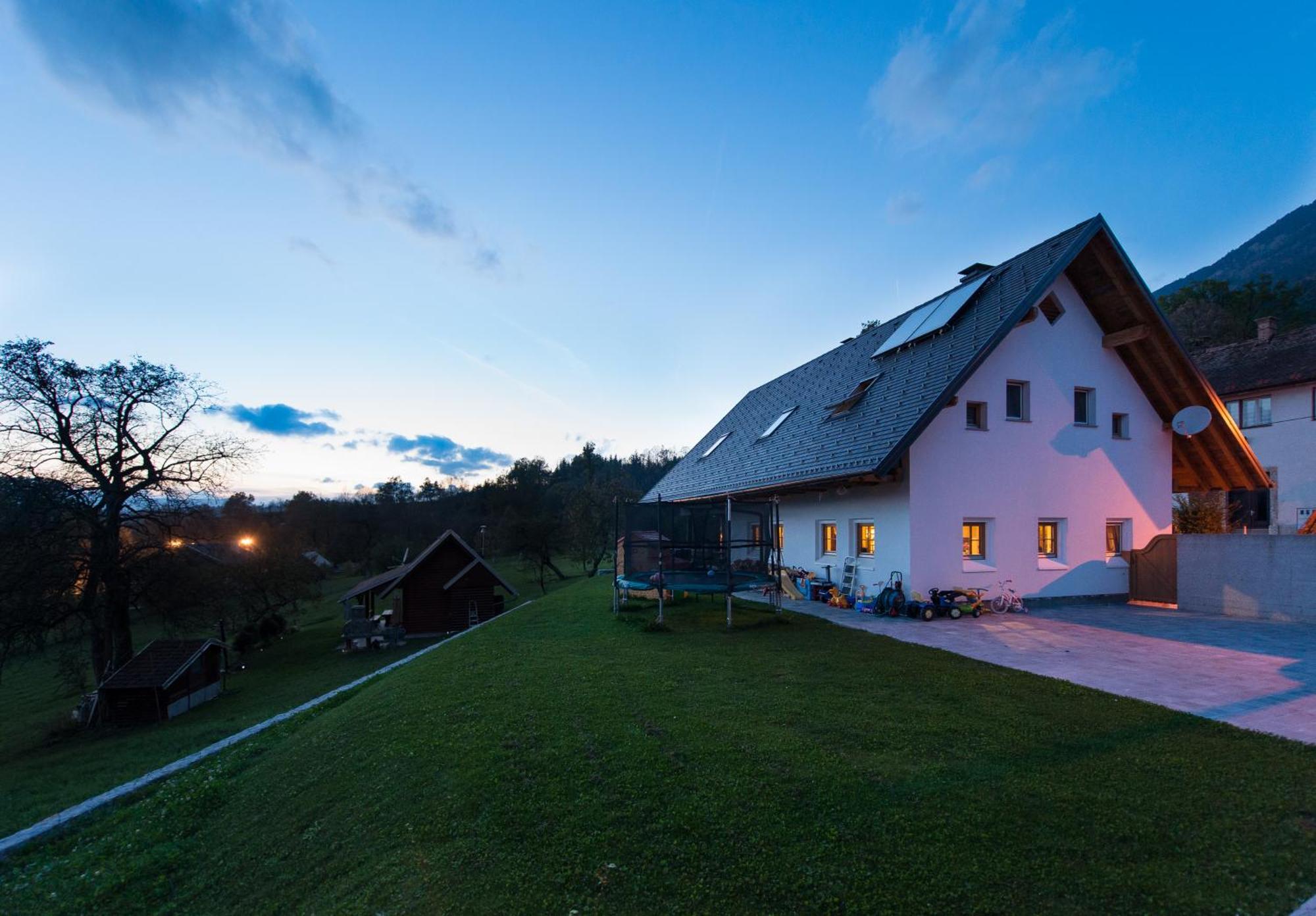 Holiday Home Planina Tržič Eksteriør billede